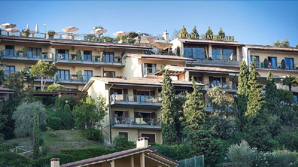 Residence Madrigale Marciaga Extérieur photo