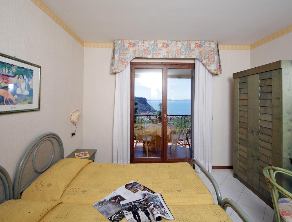 Residence Madrigale Marciaga Extérieur photo